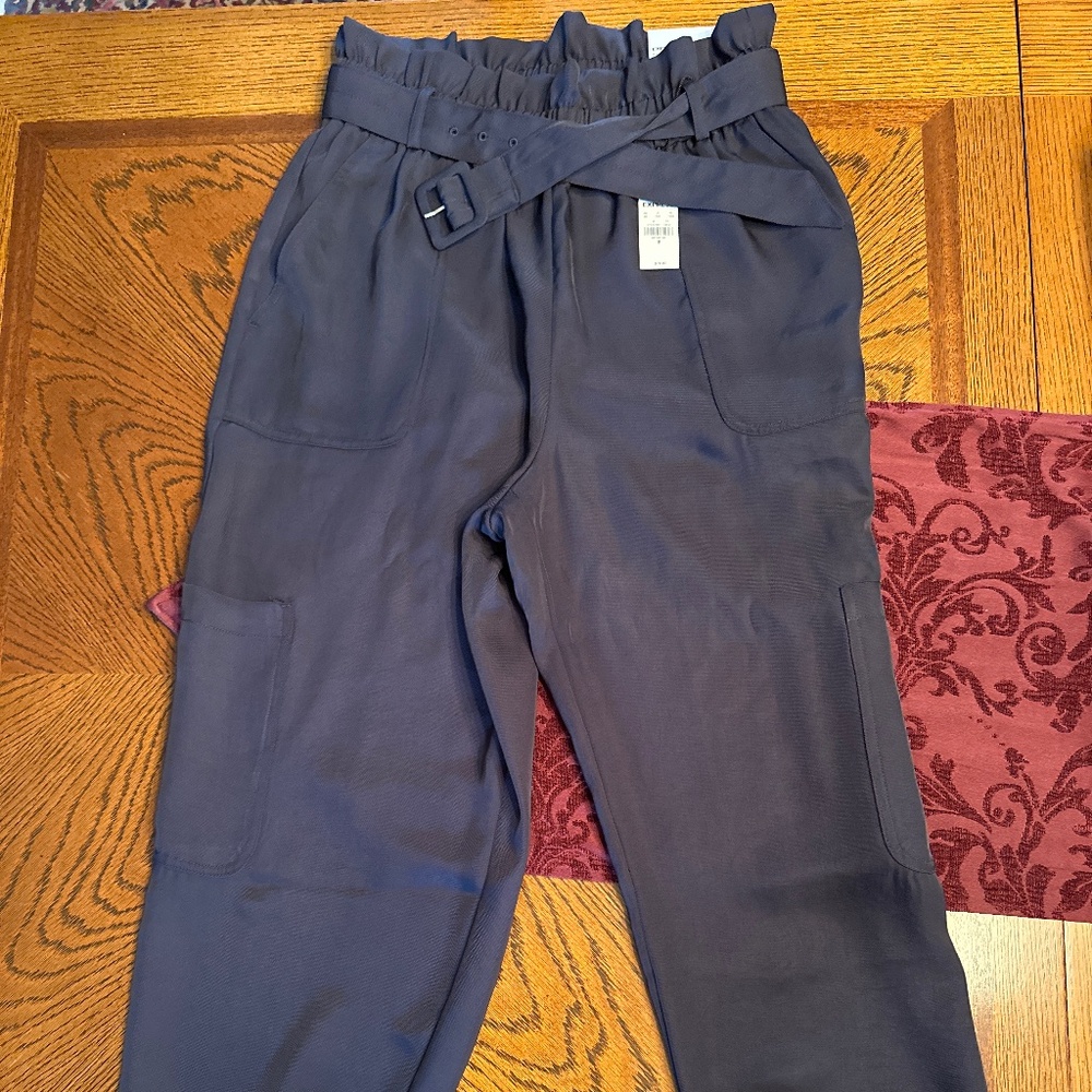 High rise, baggy ankle pants